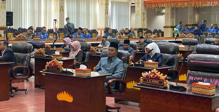 Pandangan Umum Fraksi, Kritik Pedas DPRD Terhadap Menurunnya PAD Kota Metro