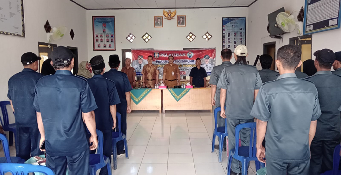 Aparatur Kampung Talang Mangga Dapat Pembekalan Pelayanan